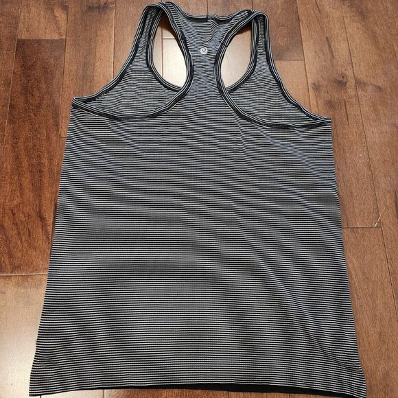 Lululemon women's black and white stripe tank top in size 10 - Picture 2 of 6